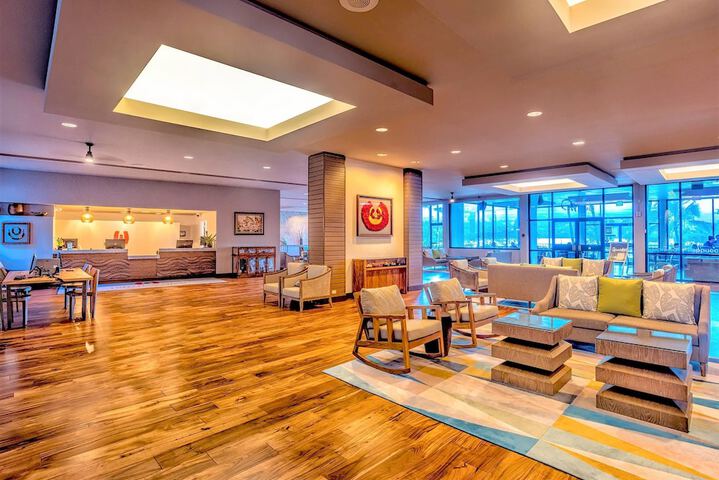 Hilo Hawaiian Hotel Trademark Collection by Wyndham