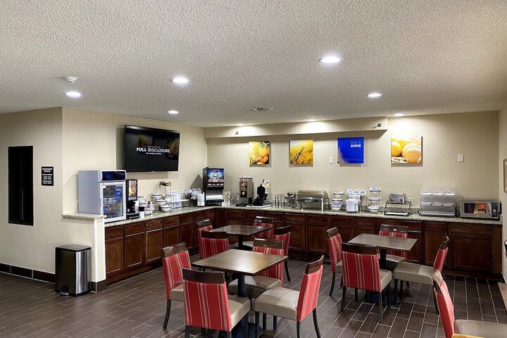 Comfort Inn Near Kokomo Speedway