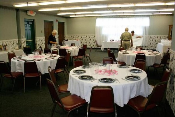 Ballroom/Hall 19 of 20