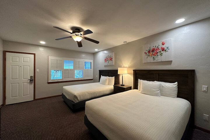 Room 28 of 34