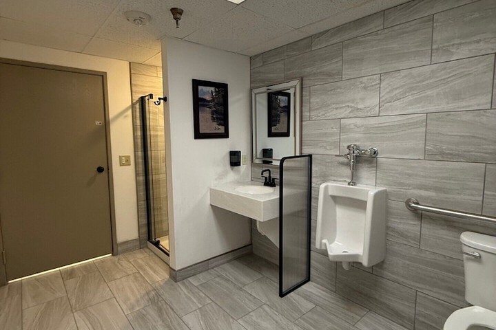 Nisswa Hotel and Suites