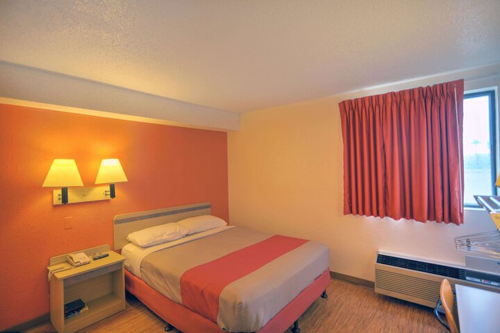 Motel 6 Council Bluffs IA - Omaha East