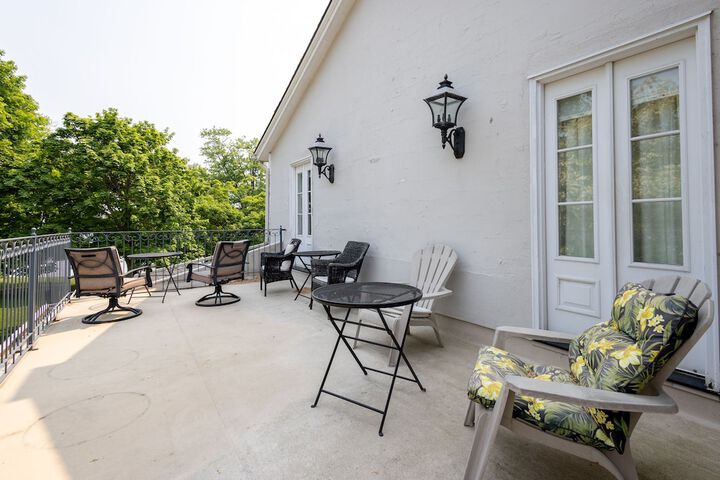 Terrace/Patio 76 of 77