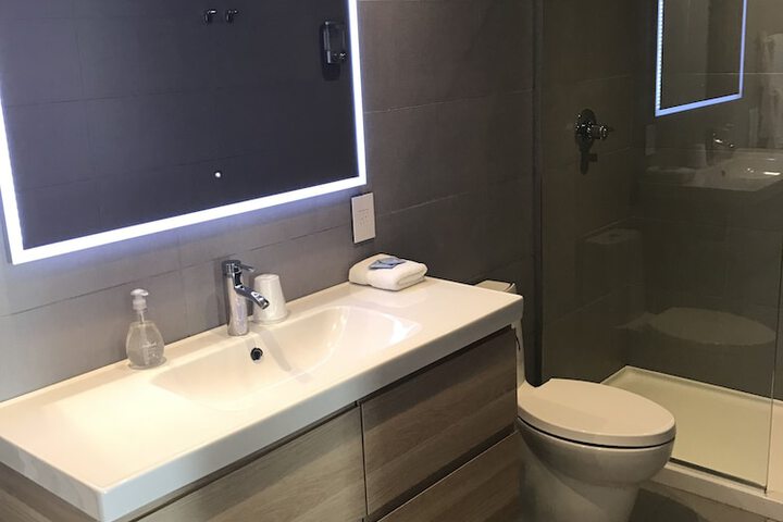 Room 16 of 29