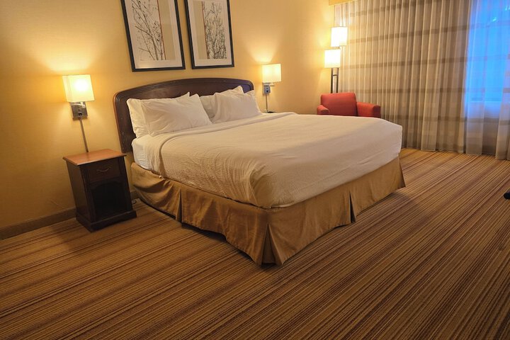 Country Inn & Suites by Radisson Convention Center