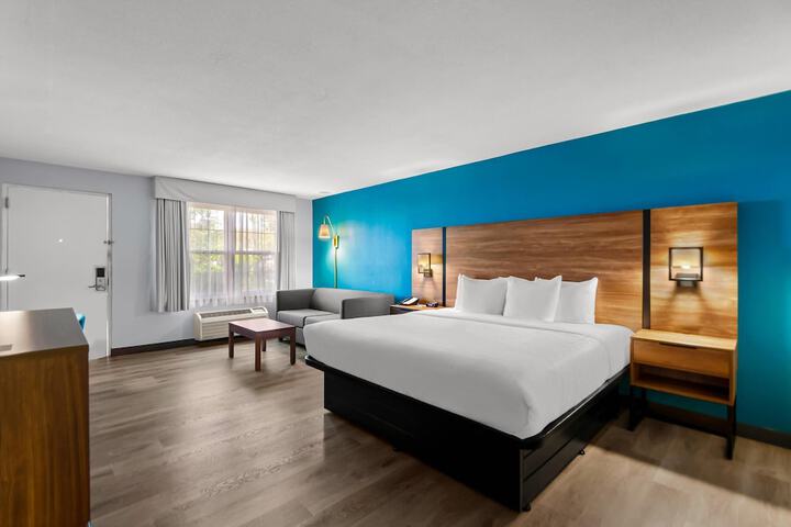 Clarion Inn Falls Church - Arlington