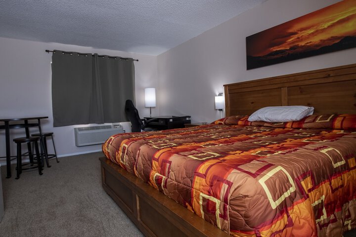 Room 38 of 154
