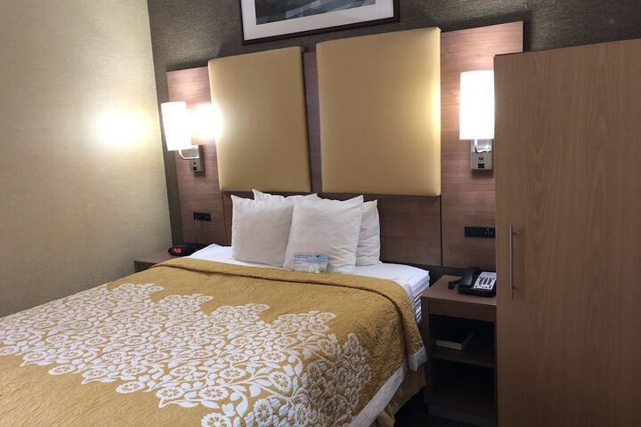 Room 15 of 45