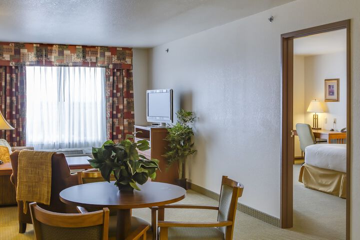 Room 27 of 49