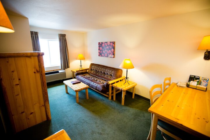 Cranberry Country Lodge