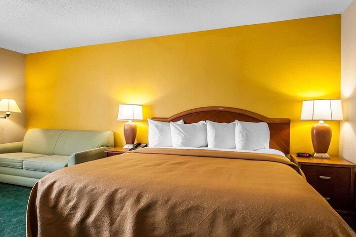 Quality Inn Cairo I-57