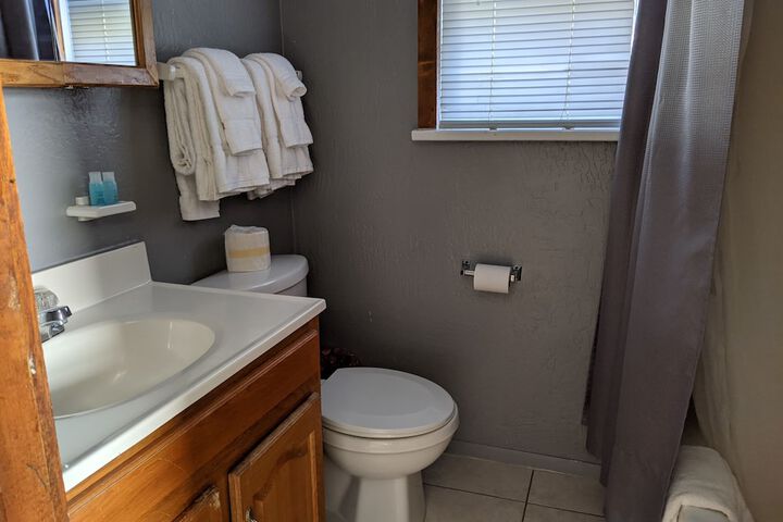 Room 44 of 86