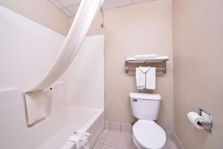 Room 14 of 23