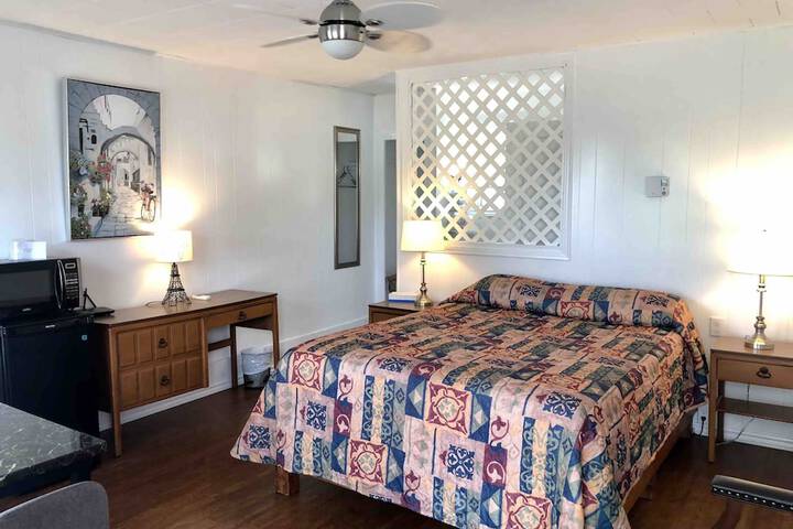 Room 43 of 92