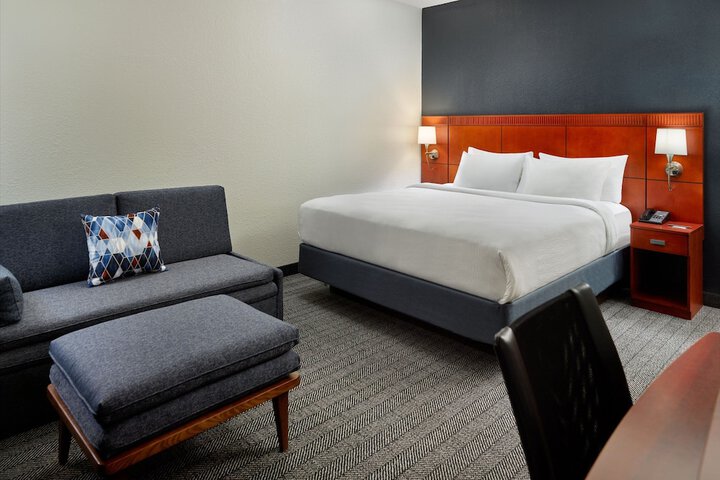 Courtyard by Marriott Nashville Brentwood
