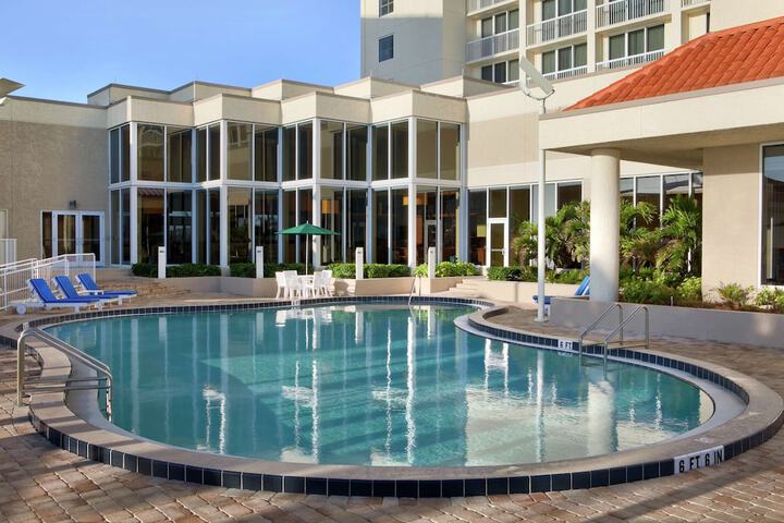 Pool 4 of 110