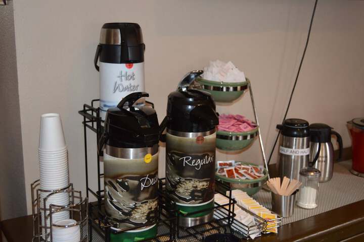 Breakfast/Coffee Service 36 of 41