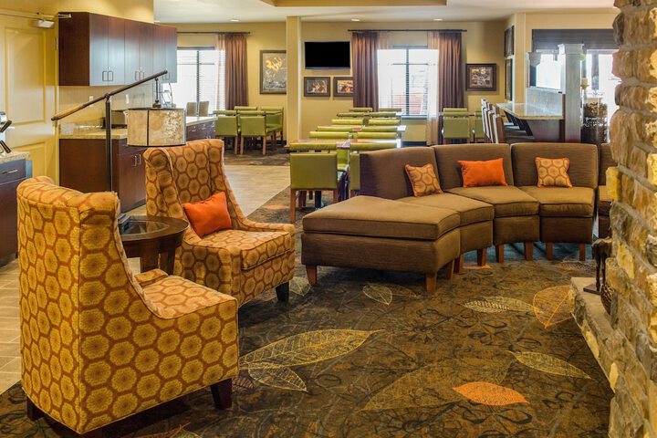 Little Missouri Inn & Suites New Town