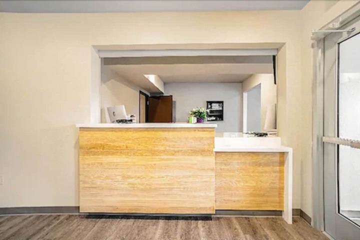 Hotel Interior 11 of 48