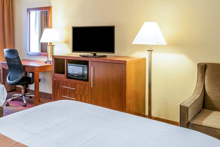 Room 21 of 30