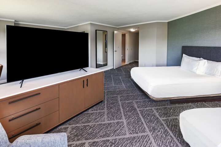 Room 48 of 95