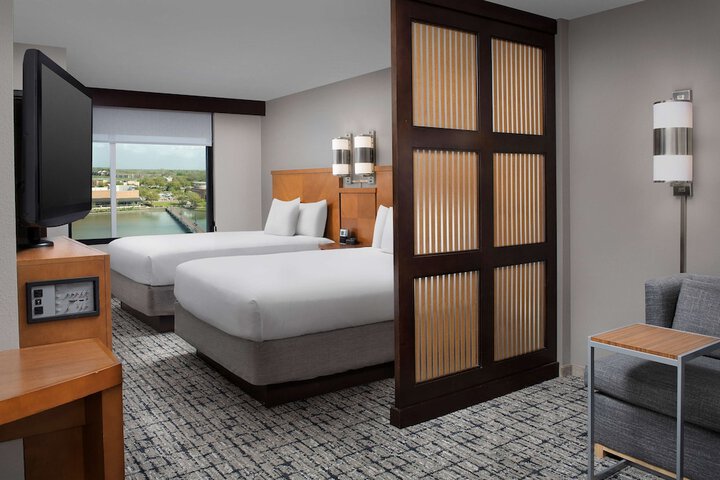 Hyatt Place Houston / Sugar Land