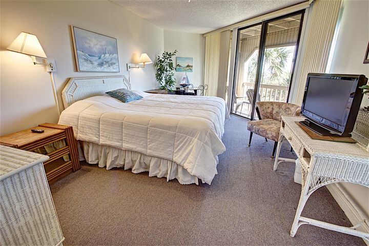 Hibiscus A103 2 / 2 Free Activities! & Oceanfront Wifi 3 Pools