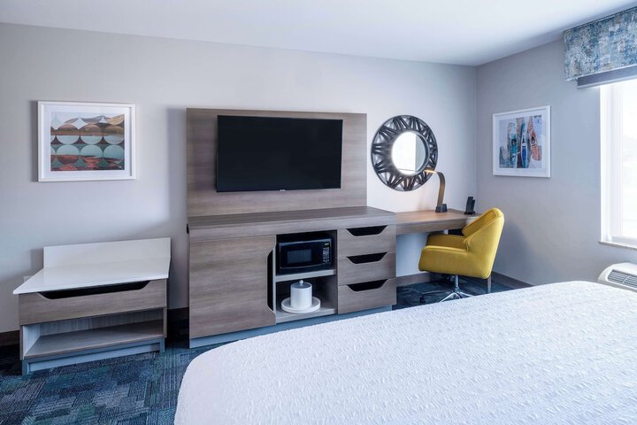 Room 15 of 39