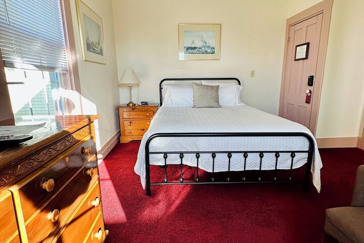 Room 92 of 167