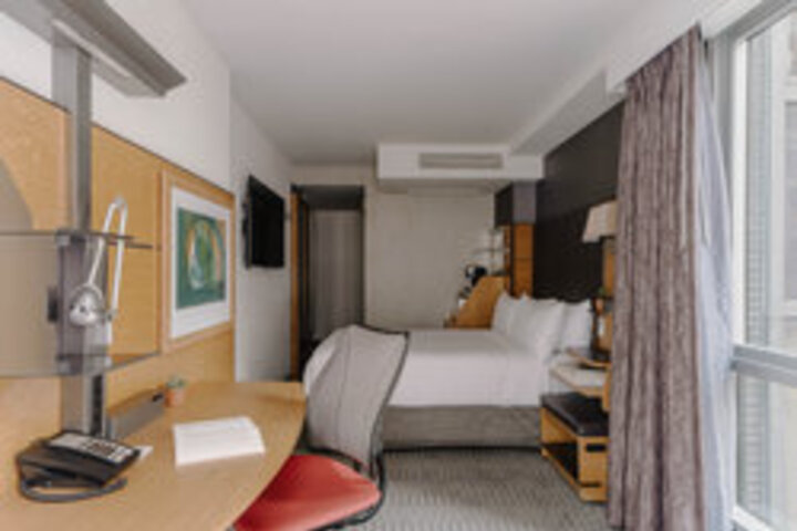 Room 72 of 125
