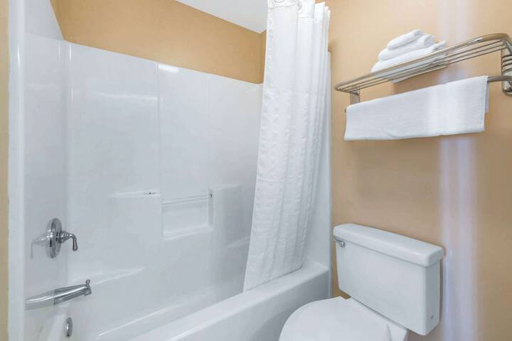 Quality Inn Palm Bay - Melbourne I-95