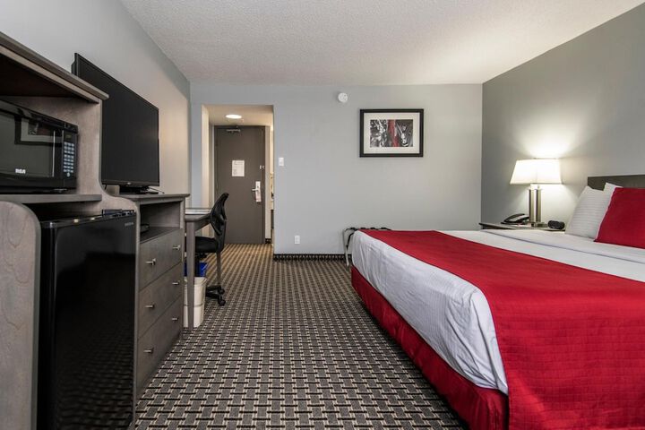 Room 16 of 50