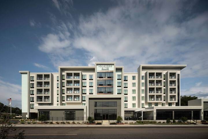Homewood Suites by Hilton Jackson Fondren Medical District