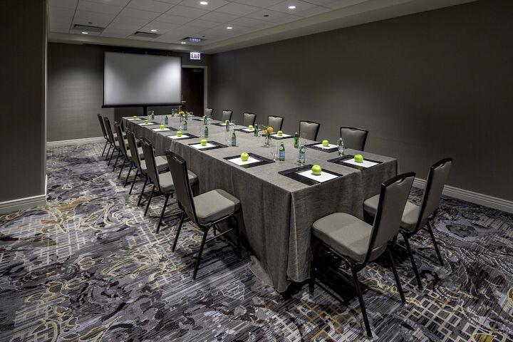 InterContinental Chicago Magnificent Mile by IHG