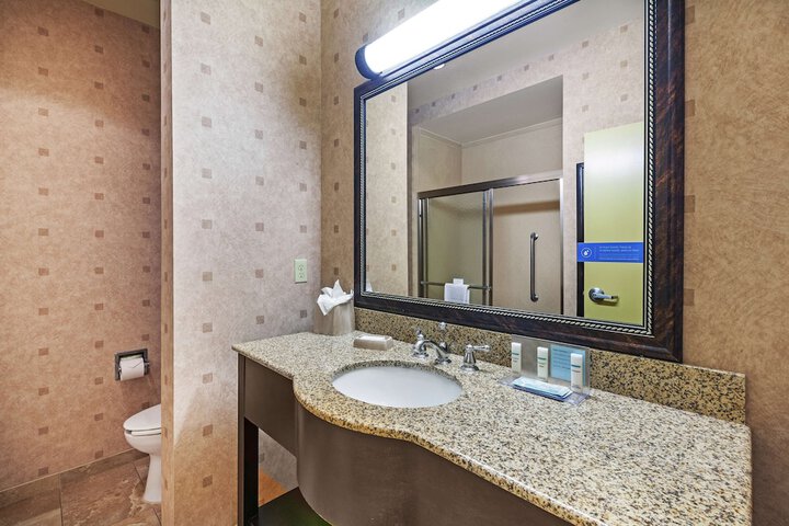 Hampton Inn & Suites Tulsa North / Owasso