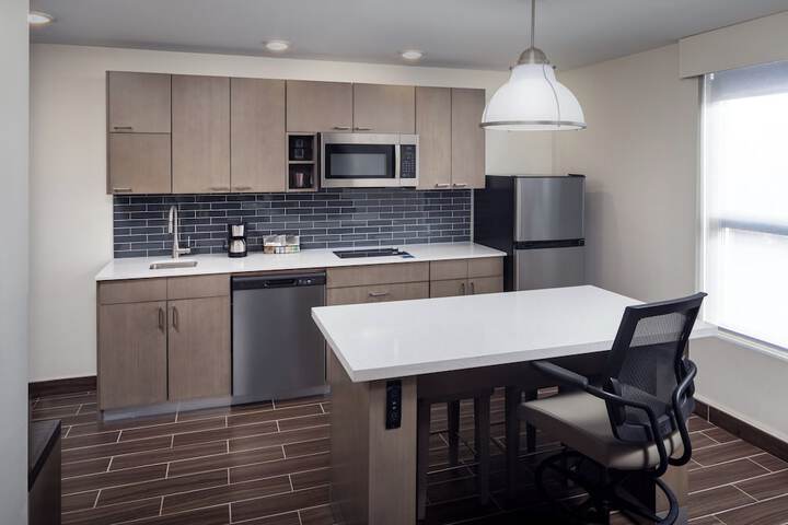 Hyatt House Royal Oak / Birmingham