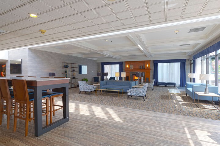 Hotel Interior 13 of 28