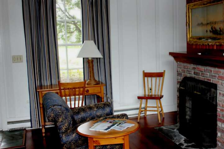 Room 13 of 117