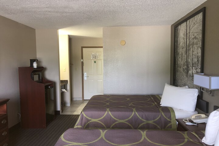 Room 18 of 45