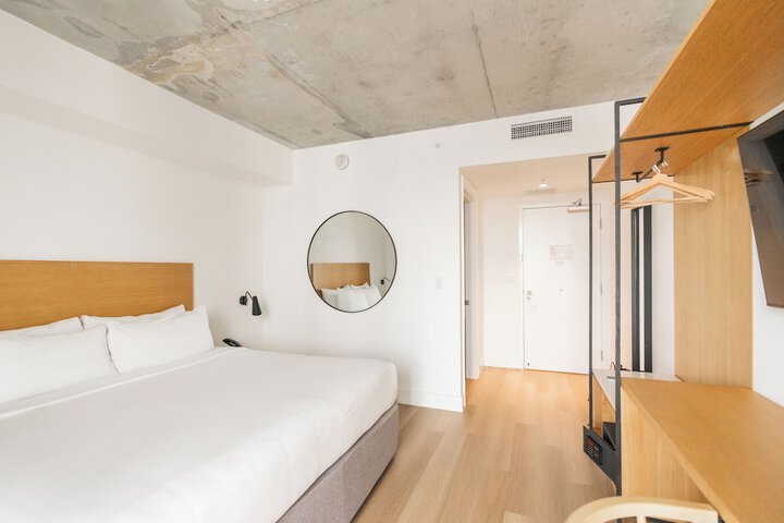 Room 31 of 70