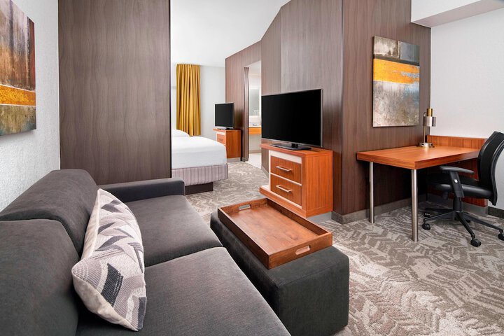 Room 7 of 23