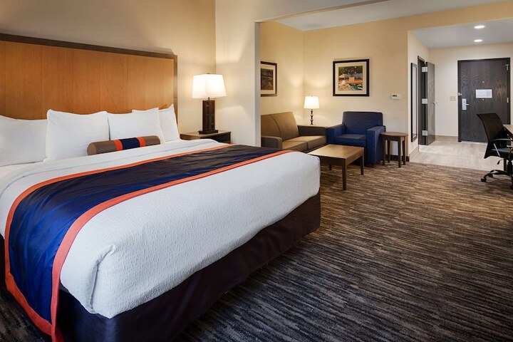 Best Western Plus Ardmore Inn & Suites