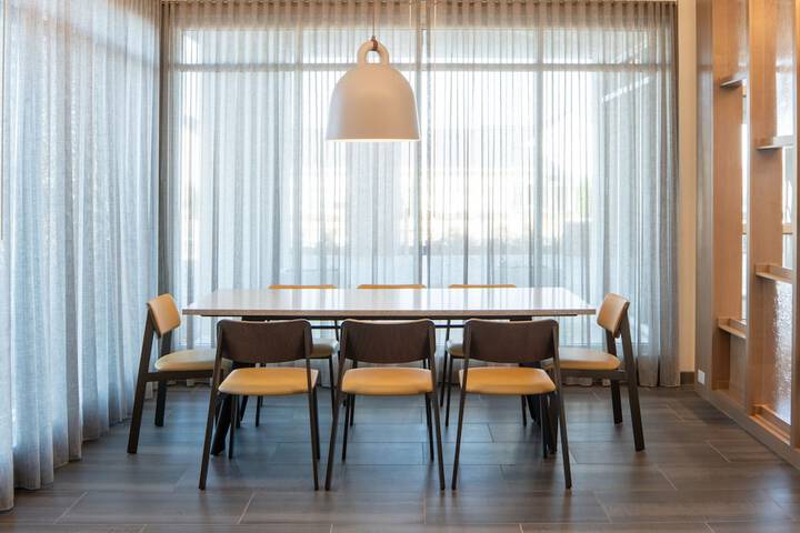 Hotel Interior 7 of 18