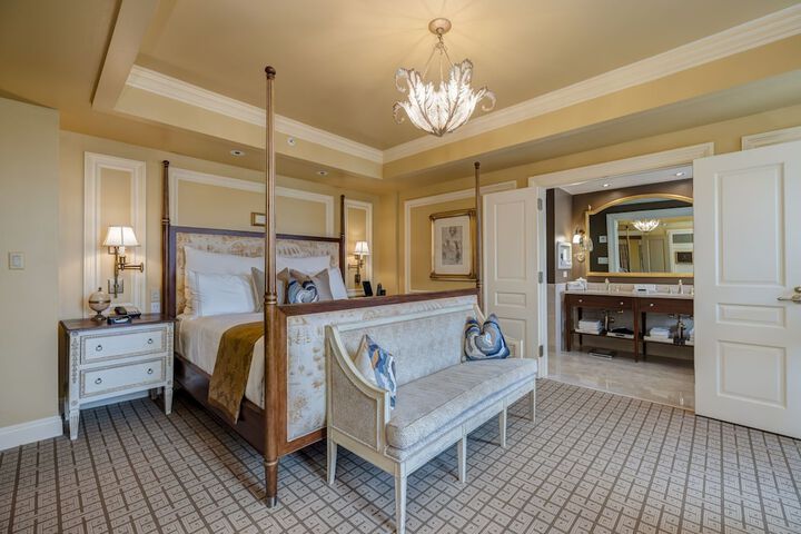 Room 35 of 58
