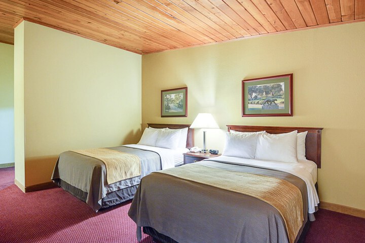 Room 11 of 26