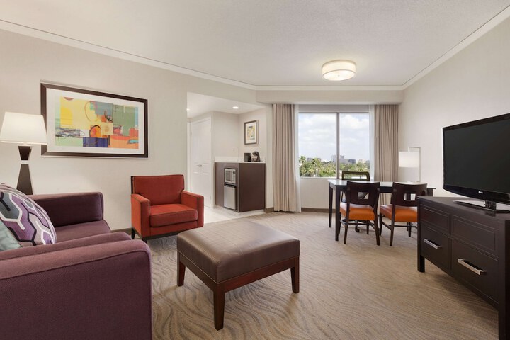Embassy Suites by Hilton Irvine Orange County Airport