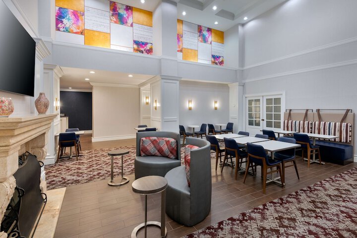 Hampton Inn & Suites Hartford / Farmington