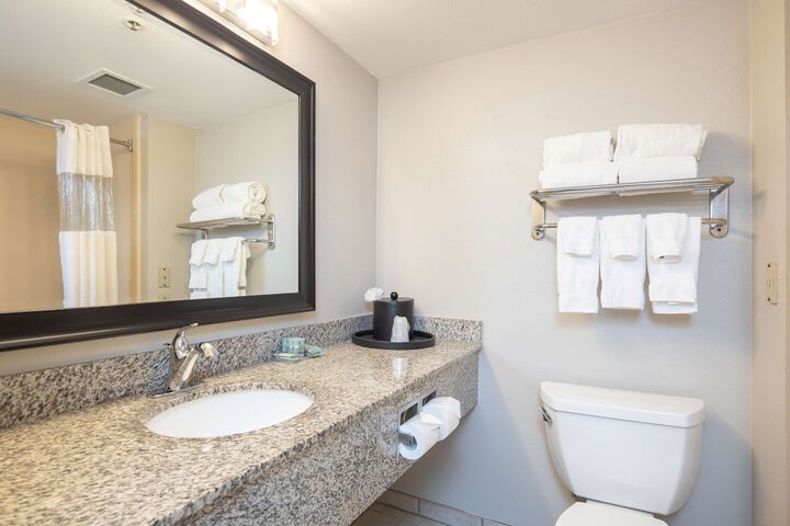 Best Western Inn & Suites San Mateo - San Francisco Airport
