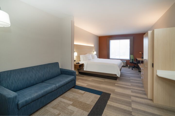 Holiday Inn Express Hotel & Suites Magee by IHG
