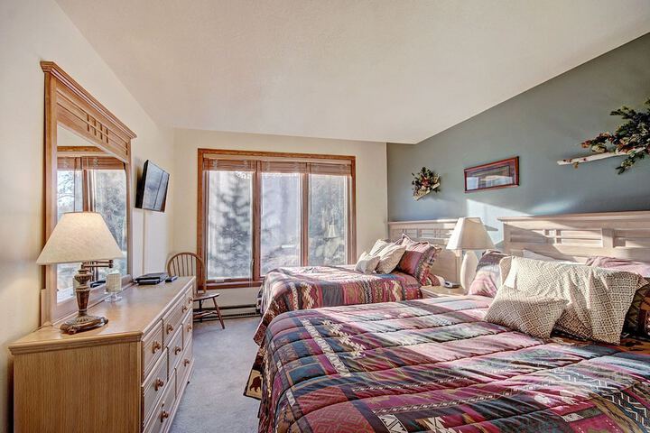 Room 16 of 30